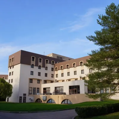 諾夫戈羅德公園飯店