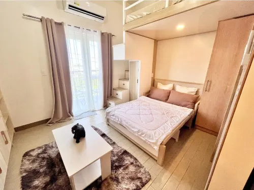 Elegant Studio in Saint Honore