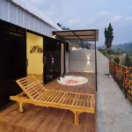 Maple Cabin Hotels in Cisarua