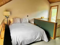 Lutsen Ski-In/Ski-Out Townhome w/Pool and Hot Tub Access!