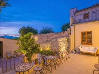 Cas Català Hotels in Sineu