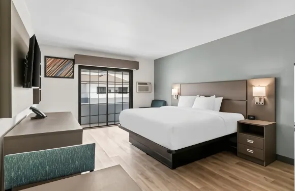 喬治王子縣康福特旅館及套房 - 李堡