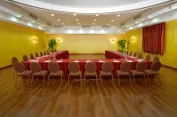 Best Western Ai Cavalieri Hotel - Airport Shuttle