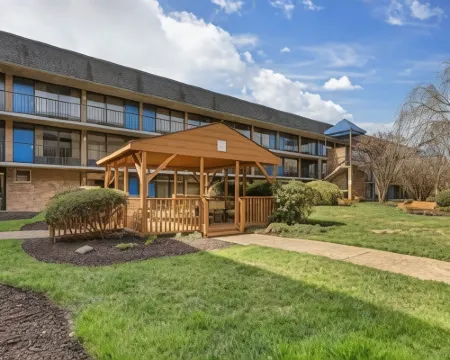 Quality Inn Vienna - Tysons Corner Các khách sạn ở Tysons