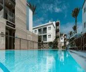 Bristol Sunset Beach - Holiday Apartments - Beach