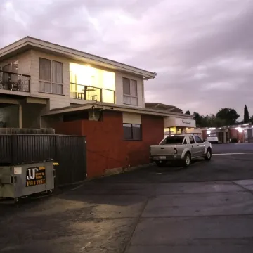 Abbotswood Motor Inn