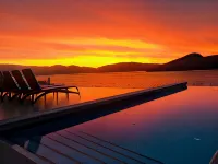 Heron Live Hotel Marina & Spa - Pool