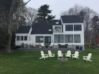 Ocean front, quiet remote area minutes from Downtown York and Ogunquit - Homestays