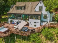 Charming 4-bedroom country house 40 minutes from NYC