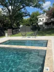 The Ella Norah. A Luxury Retreat. Pool and Spa. Steps to Main Street. - Pools