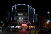 Taishun Wandu Business Hotel - Bãi đậu xe