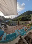 Turtle Nest Family Glamping Site with AC