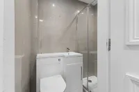 Stylish 1 Bed Edinburgh City Centre Apartment