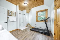 Mistwood Cabin-- Sauna - Fire Pit - Gym Equipment - Hytter