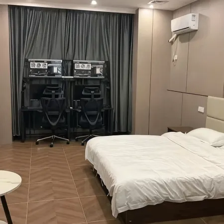 Shangding Yaju Business Hotel