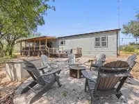 Hye Life in the Hill Country! Hotels in Blanco County