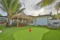 Incredible 3-Bedroom Home with Hot Tub! - 4-Sterne