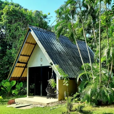 Cashewnut Tree Resort Hotels near Tiger Cave