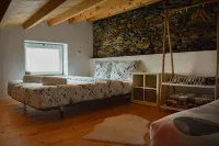 Casa do Avô Álvaro - Retreat of the King - Homestays