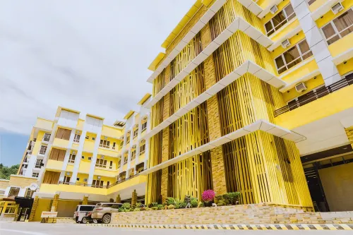 Luxebridge Hotel
