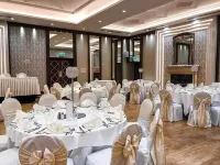 Dunadry Hotel and Gardens