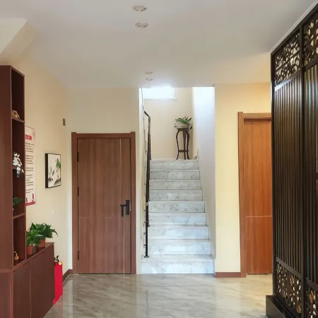 South Guizi Ju Hotel