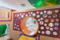 Novotel Manila Araneta City Hotel - Family