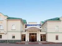 Old Estate Hotel & Spa Hotels in Pskov
