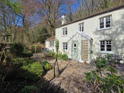 Cottage by the East Lyn River in the heart of Exmoor National Park near Lynmouth