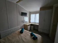 Freesia 3 Bedroom Modern Caravan Rockley Park, Poole Harbour, Dorset. Dogs free. - balcony