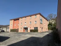 Brit Hotel Essentiel Cahors Nord Hotele w: Lot