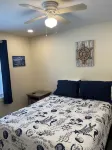 2 BR 1 Bath w/Full Kitchen Large Apartment in enjoyable Ellsworth with AC, WiFi