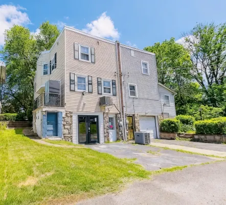Family Home-Sleeps 8-Spacious 3Br-Free Parking-8 Min to PHL - Boutique