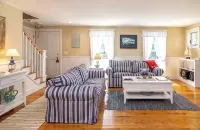 Vineyard Haven Oasis! - 3 tähden