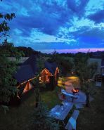 Hilly Hideaway — Unique Countryside Retreat with Hot Tub & firepit