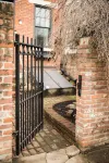 Cozy Cottage Downtown - Walk to OTR & Stadiums - Bungalows