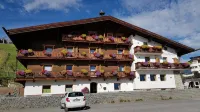 Pension Garni Hochmoos - Pet Friendly