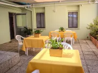 Hotel Centrale Hotels in Есте