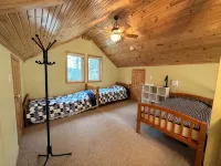 The Bobs Lake Paradise - Homestays