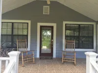 Farm/Woods Stay, 3 Miles from Live Oak Hotels in Suwannee County