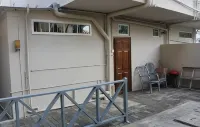 Appartement a une min a Pieds de la Plage Avec Wifi 24/7 Nespresso - 2-Star