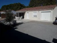Fully equipped villa with swimming pool - 빌라
