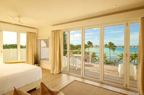 Modern and spacious villa with private pool with ocean sunset view - 3 tähden