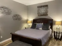 Beautiful Renovated Studio Close to Pensacola Beach
