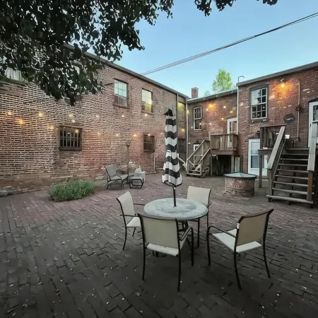Luxury Downtown Paducah 2 Bedroom 2 Bath Double Condo