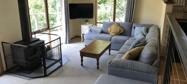 Cosy 3 bedroom house at the base of Mount Buller Hotels in Mansfield
