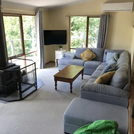 Cosy 3 bedroom house at the base of Mount Buller