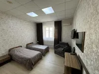 Piramida Hotel - parking