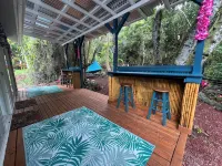 Jungle Cabin with private bathrooms TA-154-746-2656-01 Hotels in Captain Cook