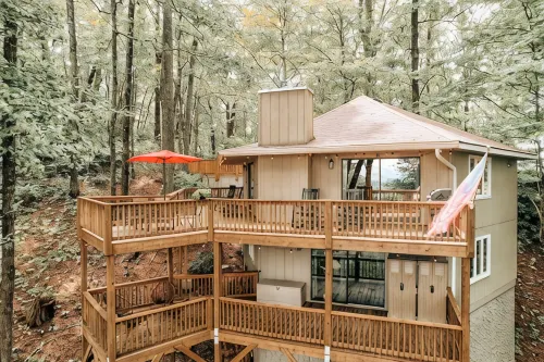 GUEST FAVORITE! Mountain Views, Golf, Hiking, Pickleball, FAMILY & PET Friendly - Chalets